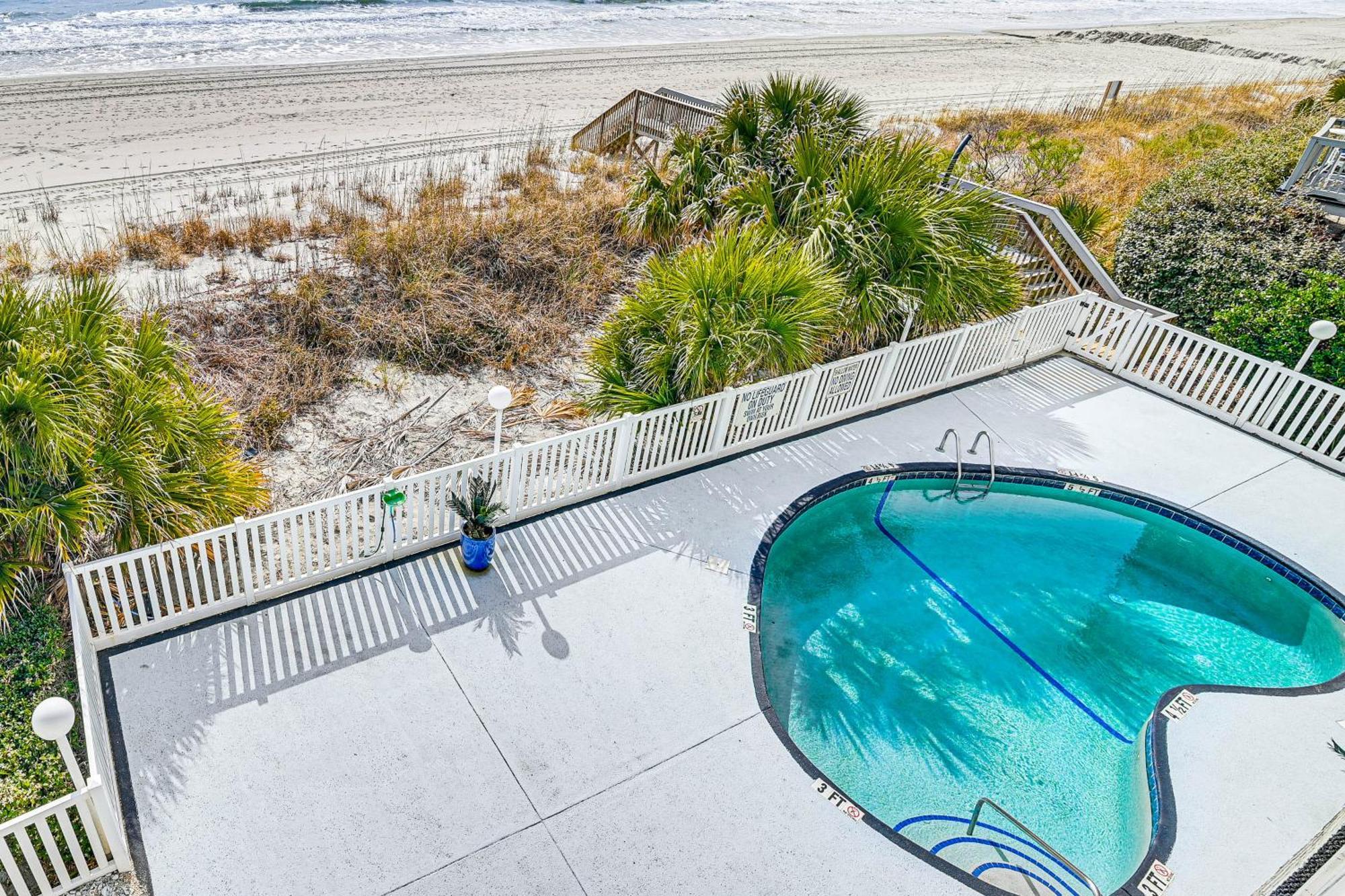 On-The-Beach Escape Oceanfront In Surfside! 미를 비치 외부 사진