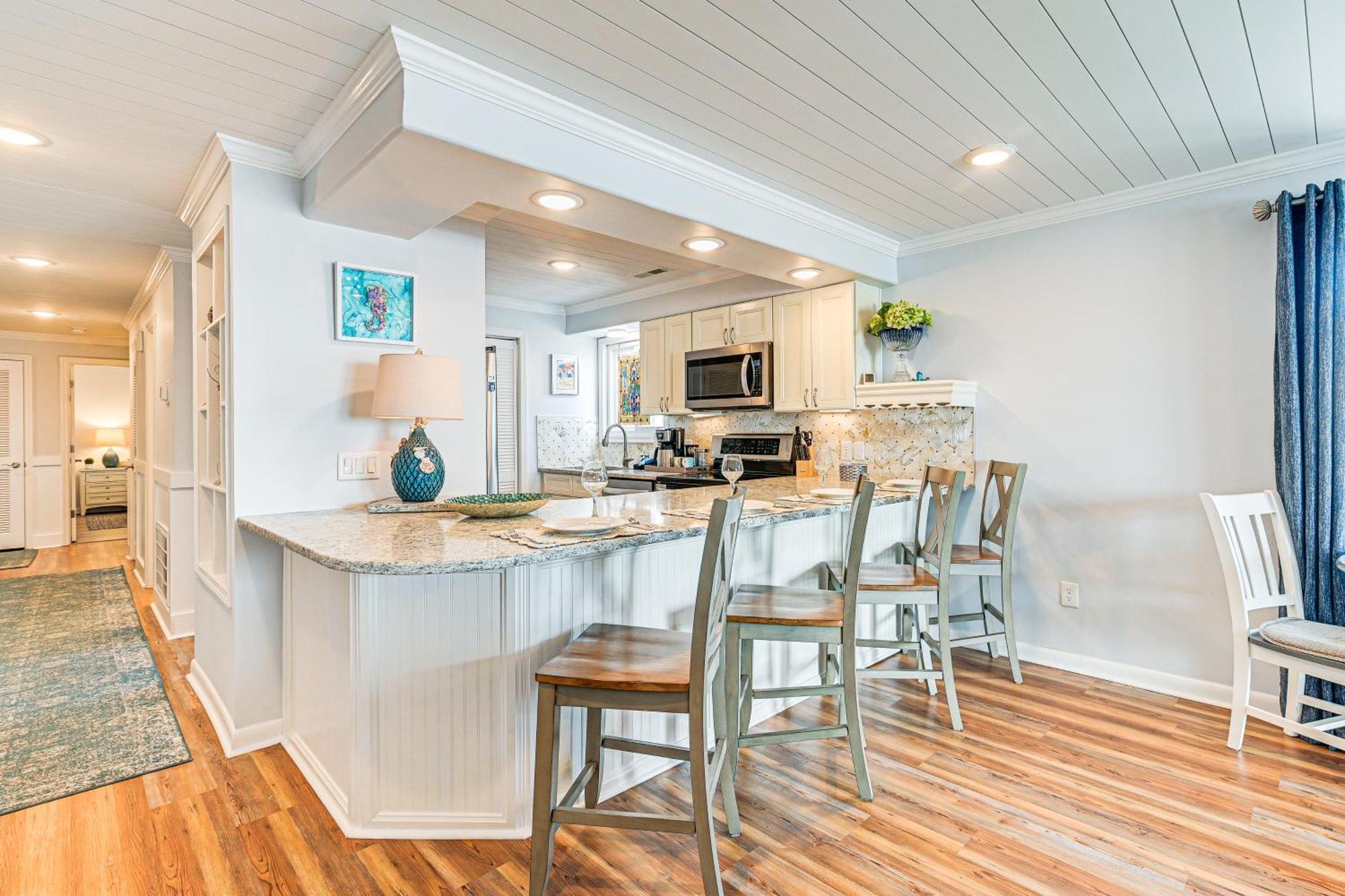 On-The-Beach Escape Oceanfront In Surfside! 미를 비치 외부 사진