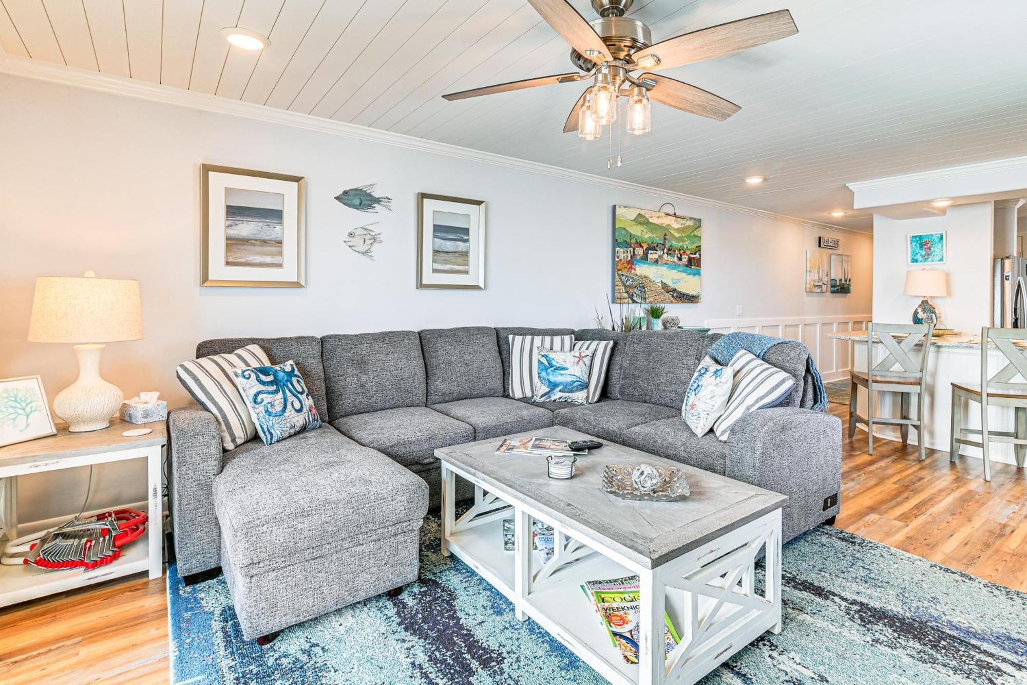 On-The-Beach Escape Oceanfront In Surfside! 미를 비치 외부 사진
